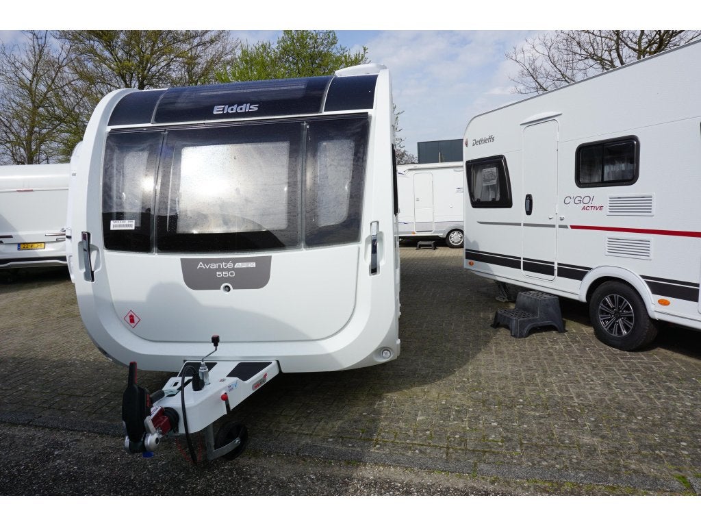 Elddis Avante Apex Queensbed ,panorama-raam, Caravans en Kamperen, Standaardzit, Elddis, Bedrijf, Schokbreker