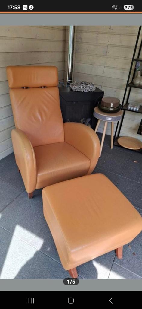 Comfortabele oranje leren stoel WK troon, Gebruikt, Modern comfort, Ophalen of Verzenden, 75 tot 100 cm