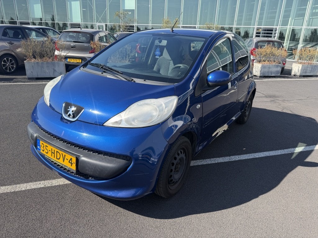 Peugeot 107 1.0-12V XS (bj 2008), Elektrische ramen, Stof, Gebruikt, 68 pk