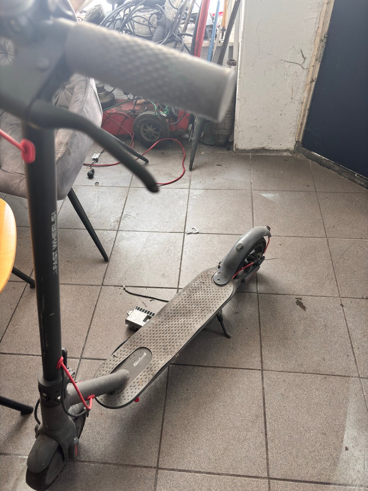 E-step voor onderdelen of restauratie (module kapot), Fietsen en Brommers, Steps, Gebruikt, Elektrische step (E-scooter), Ophalen of Verzenden