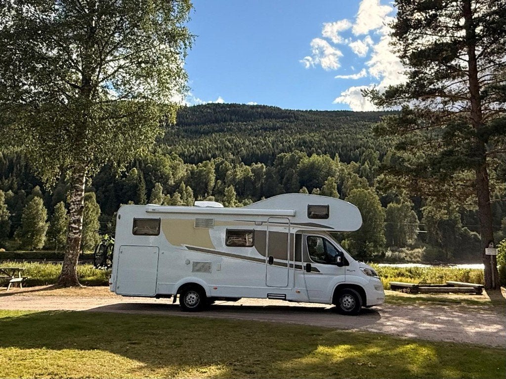 Caravans And Camping Ruime