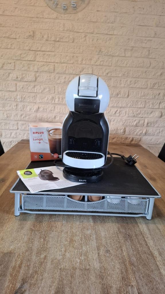 Dolce gusto met accesoires, Ophalen, Koffiemachine