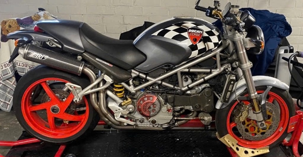 Ducati Monster S4R Senna - Zard - Grote Desmo beurt, Motoren, Particulier, Naked bike