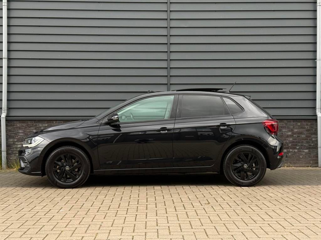 Volkswagen Polo 1.0 TSI Style 110PK Pano Led Camera Carplay, Stof, Gebruikt, Zwart, Zwart