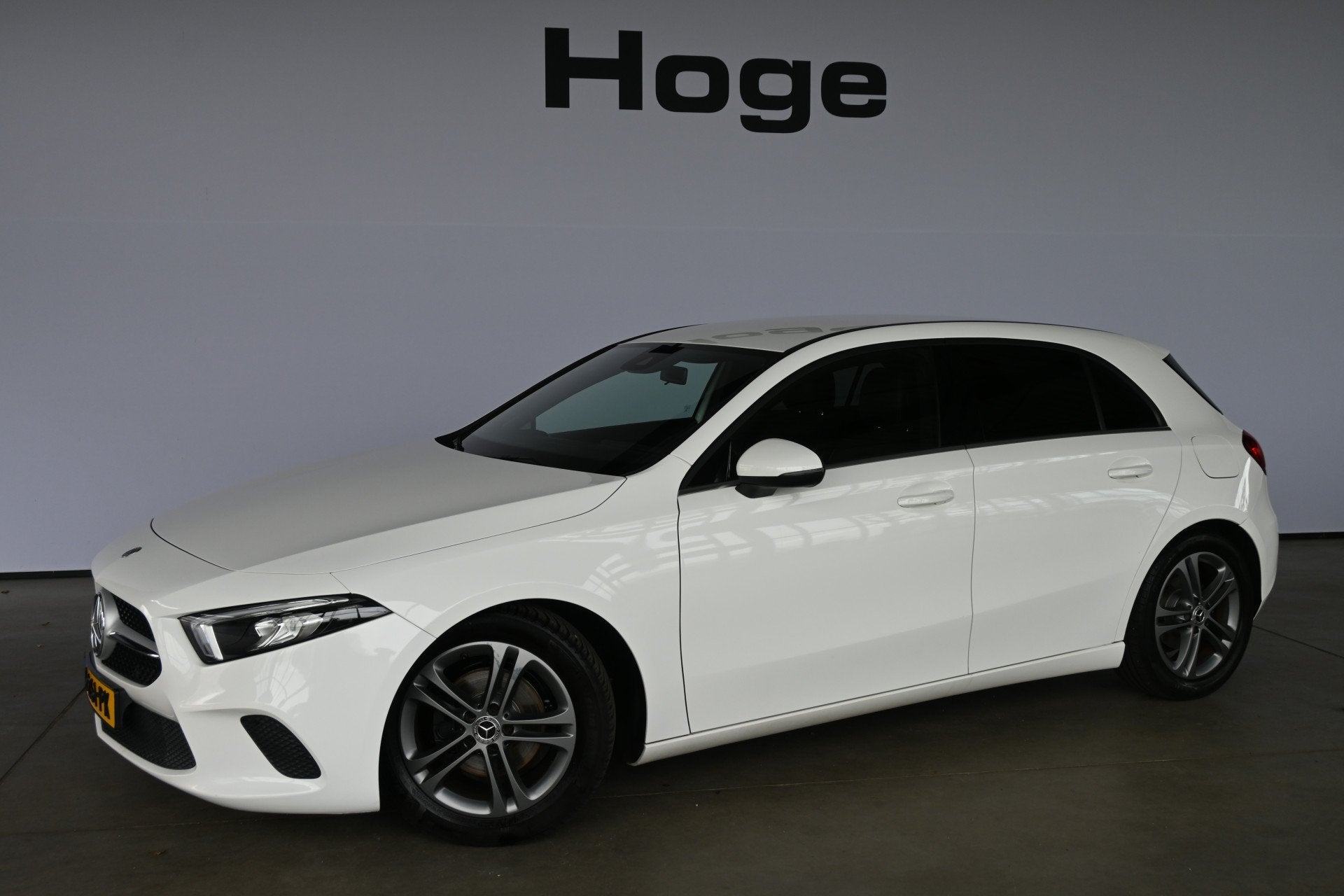 Mercedes-Benz A-Klasse 160 AMG Clima High-performance LED-ko, Voorwielaandrijving, Gebruikt, 4 cilinders, Met garantie (alle)