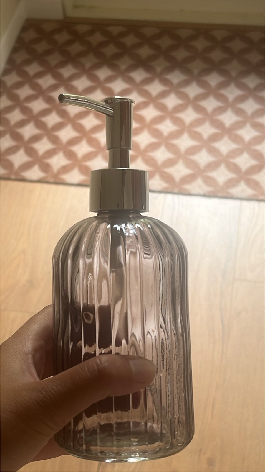 Zeeppompje glas met zilveren pomp - Zo goed als nieuw, Ophalen, Zo goed als nieuw, Zilver, Glas