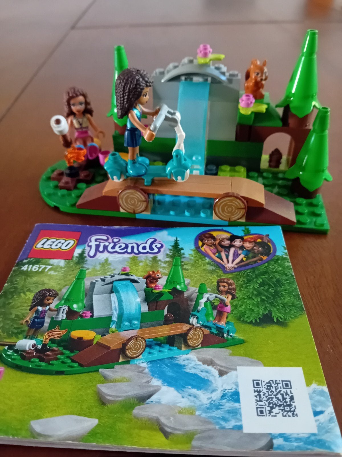LEGO Friends Kampeerplekje met Skatebaantje (41677), Ophalen of Verzenden, Gebruikt