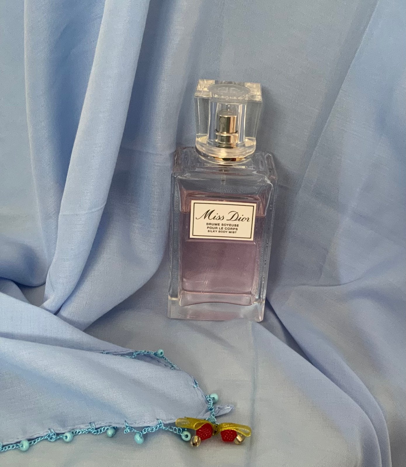 Miss Dior Silky Body Mist, Ophalen of Verzenden, Zo goed als nieuw, Miniatuur