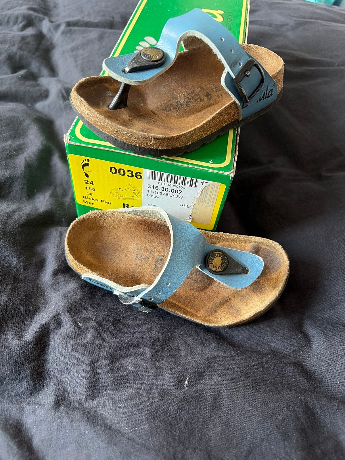 Betula teenslippers maat 24 blauw, Gebruikt, Jongen of Meisje, Schoenen, Ophalen of Verzenden