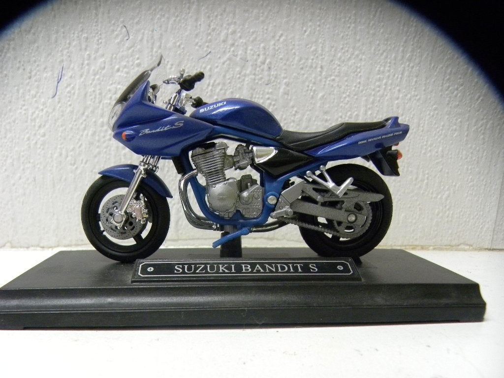 Suzuki Bandits, Ophalen of Verzenden, Zo goed als nieuw, Motor, Overige merken
