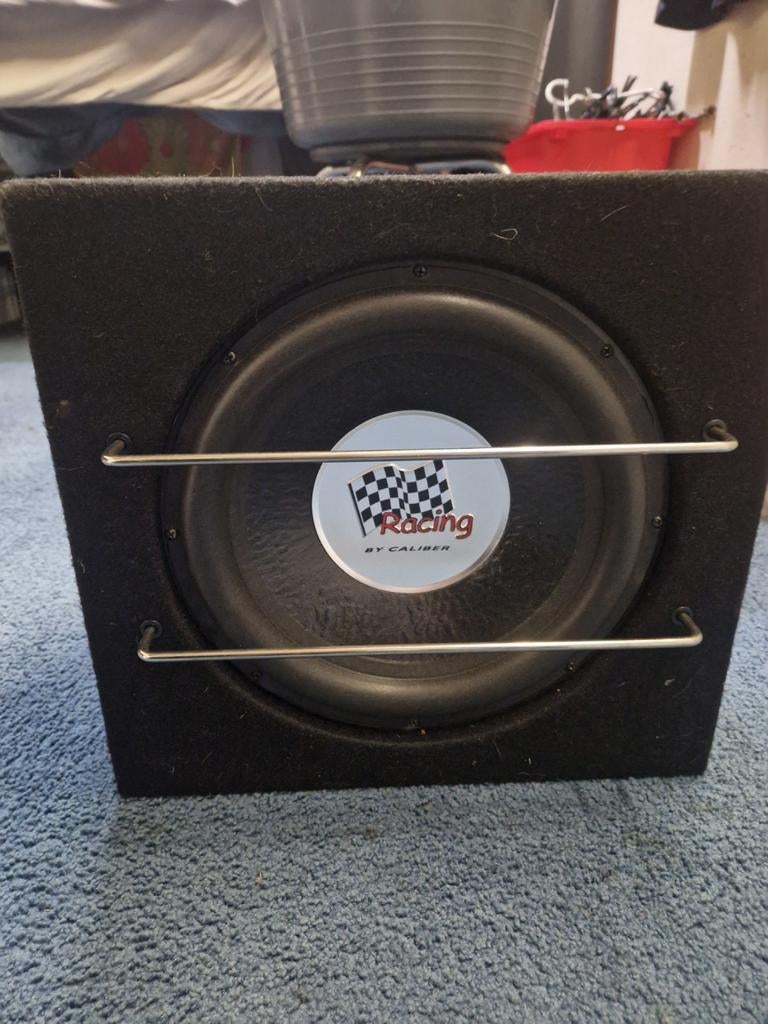 Subwoofer caliber, Auto diversen, Ophalen