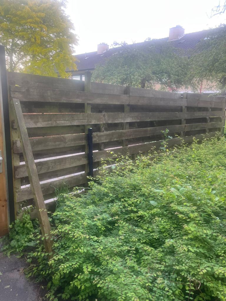 Gratis schutting ophalen in Etten-Leur, Ophalen of Verzenden, 3 tot 6 meter, Hout, 1 tot 2 meter