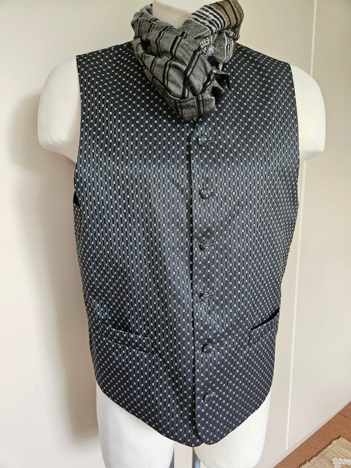 Masterhand (Trouw) Gilet Maat L Nieuw nu €30, Kleding | Heren, Kostuums en Colberts, Nieuw, Maat 52/54 (L), Overige kleuren, Verzenden
