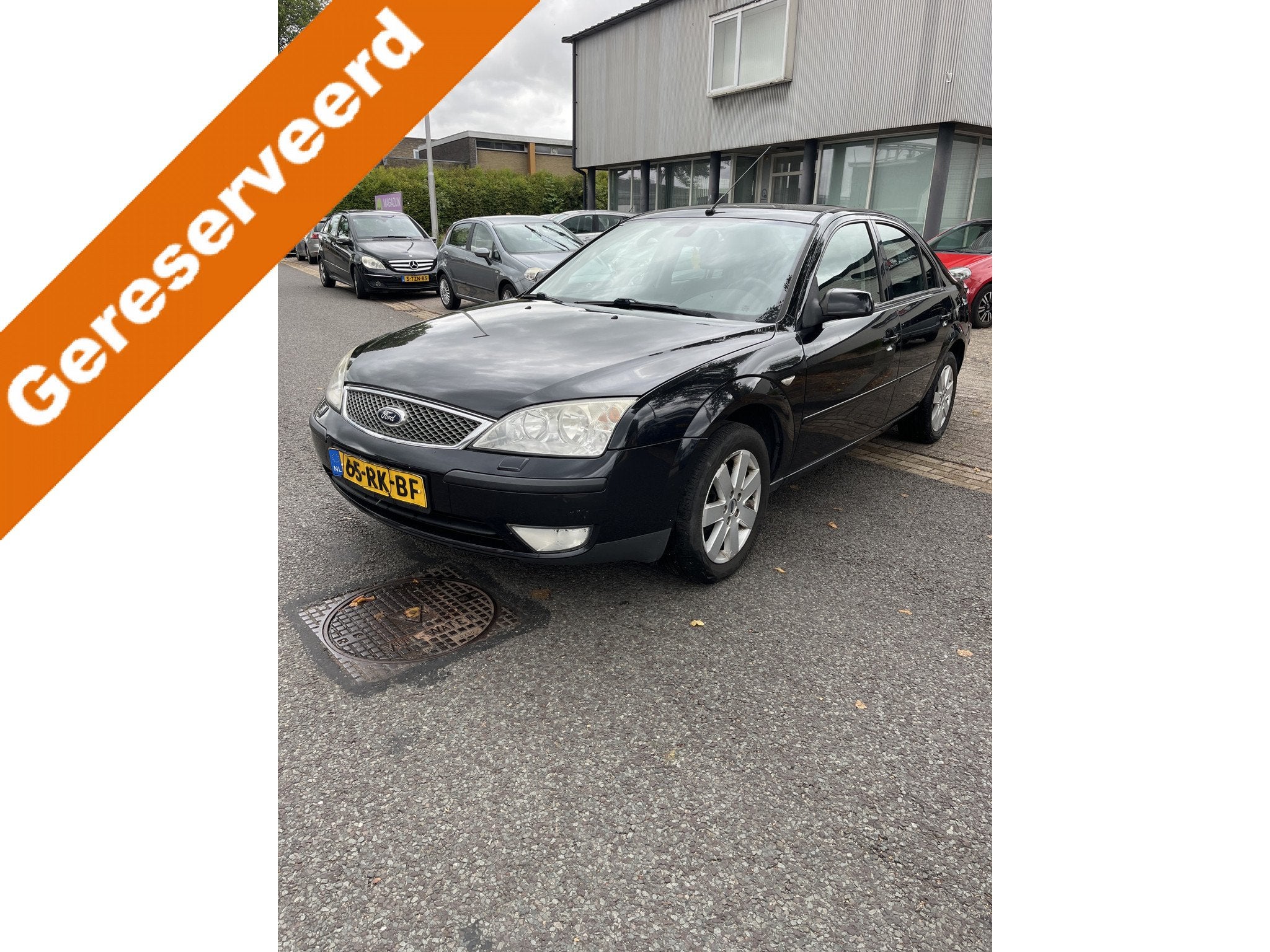 Ford Mondeo 2.0-16V Futura 5 Deurs,Clima. Apk 01-07-2027, Auto's, 145 pk, 4 cilinders, Mondeo, 1283 kg