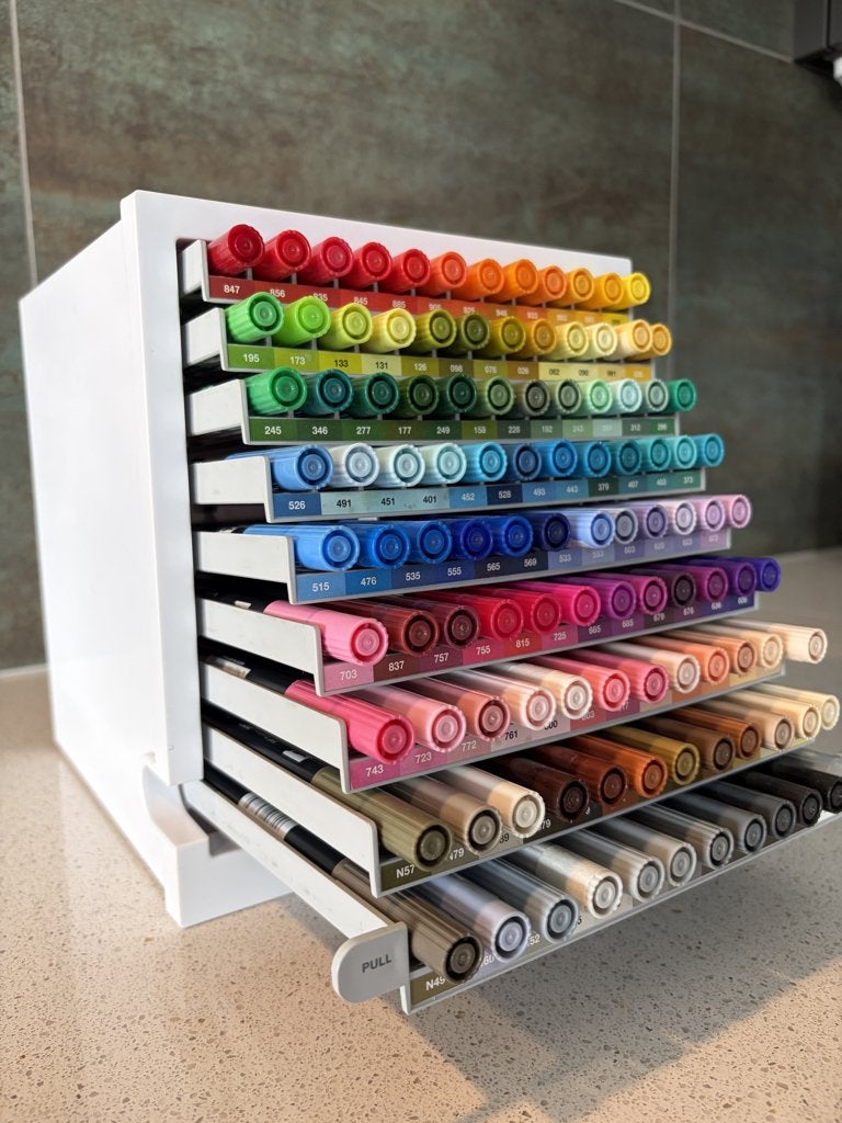 Tombow ABT dual brush pen met organizer, Ophalen of Verzenden, Zo goed als nieuw, Overige typen