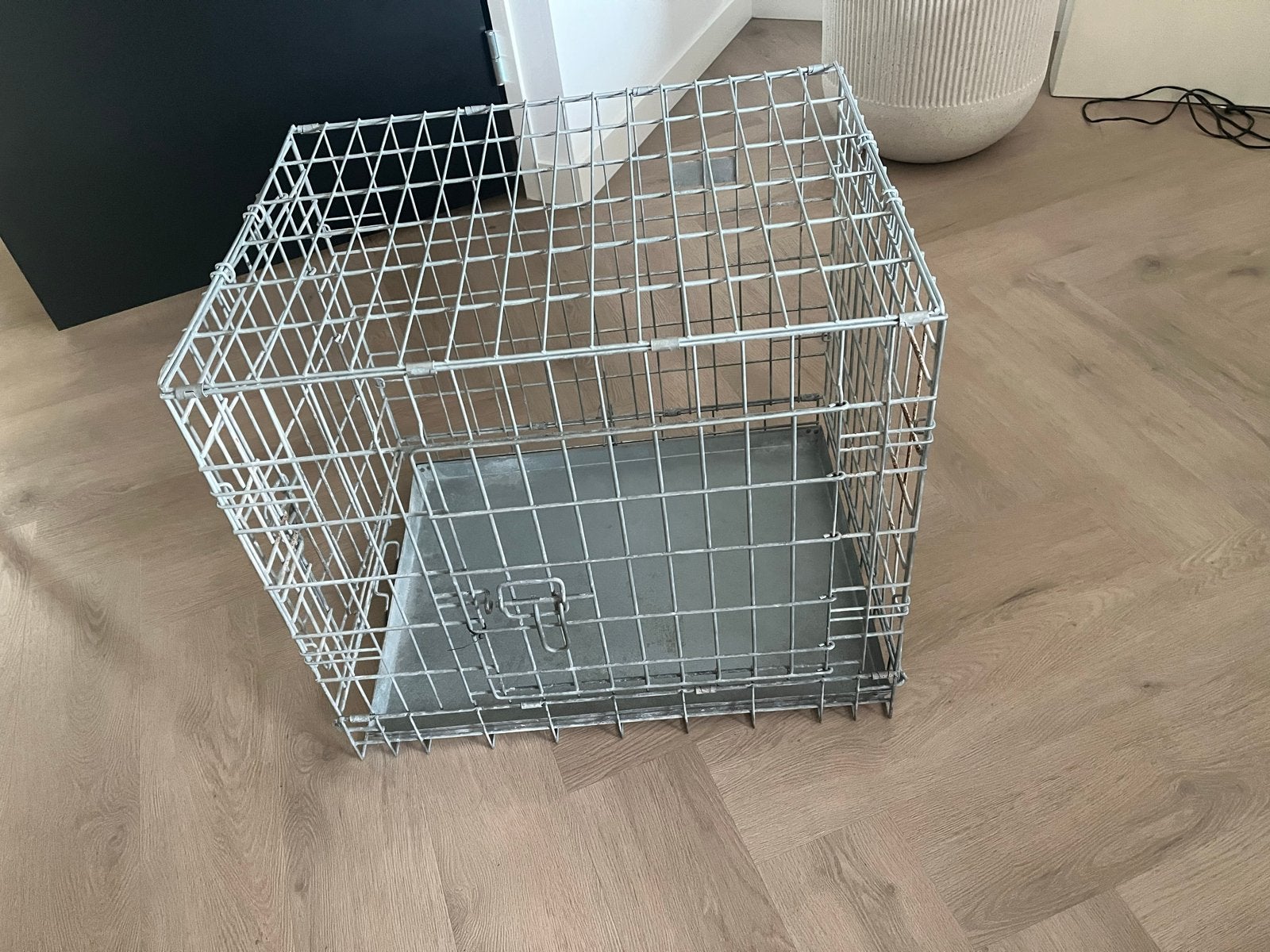 Honden benches izgst, Ophalen of Verzenden, Zo goed als nieuw