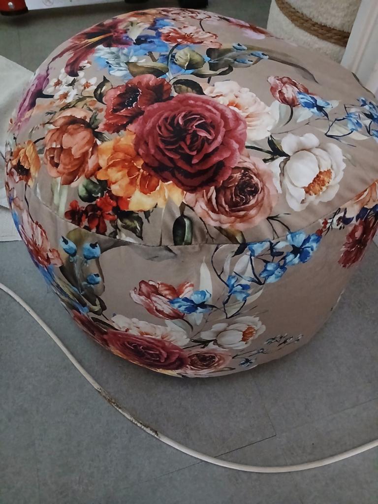 Poef, Ophalen, Rond, Minder dan 50 cm, Minder dan 50 cm
