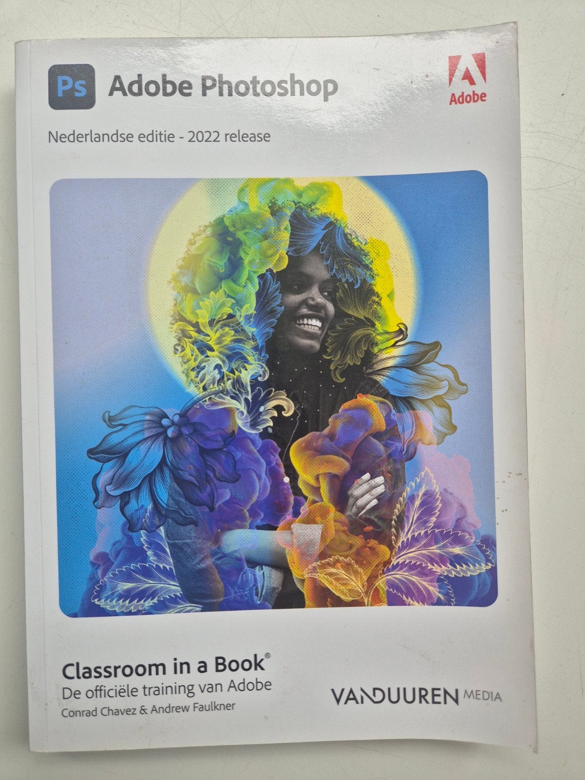 Adobe Photoshop Classroom in a Book 2022 - Nederlands, Conrad Chavez & Andrew Faulkner, Nieuw, Ophalen of Verzenden, Beta