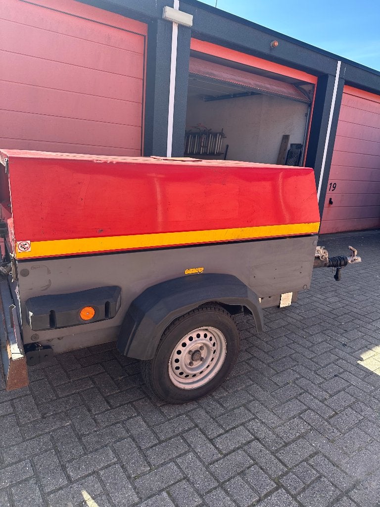 Atlas Copco diesel compressor, Ophalen