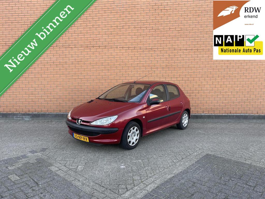 Peugeot 206 1.4 X-line 148DKM | NAP | AUTOMAAT | AIRCO | APK, Auto's, Bedrijf, 75 pk, 1100 kg, 955 kg