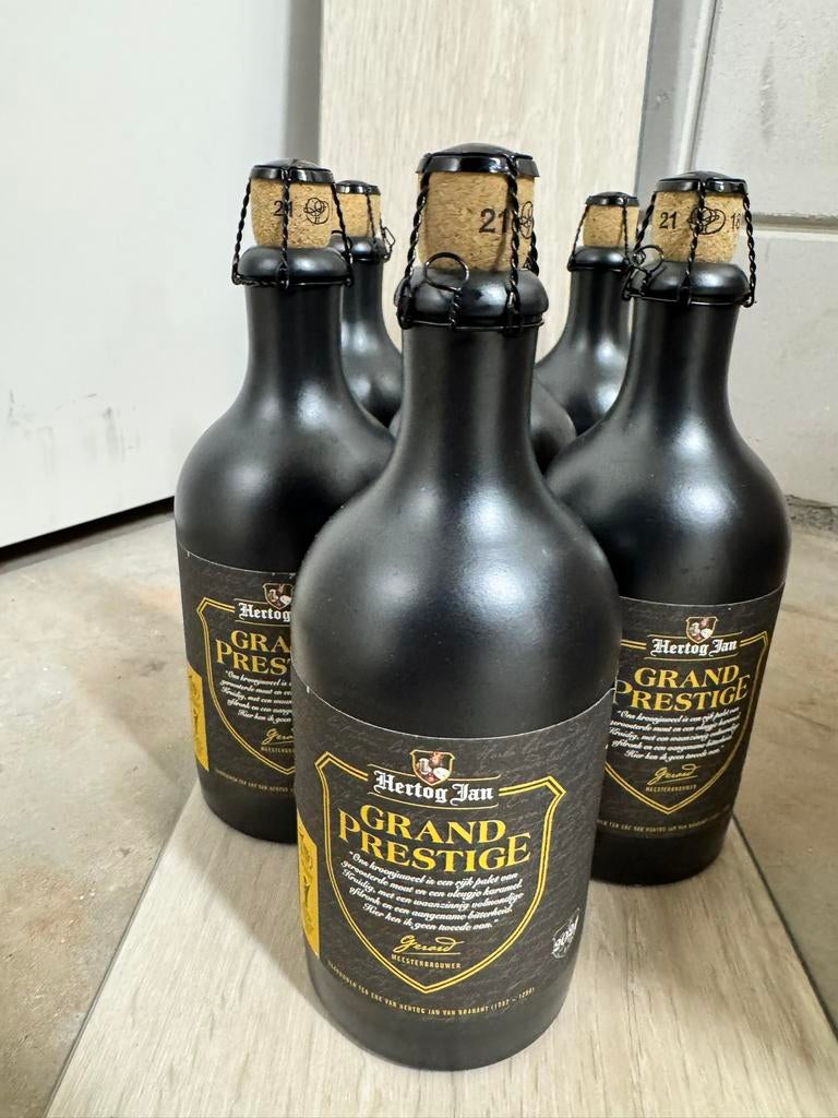 Hertog Jan Grand Prestige 2021 – Kruik 50 cl, Verzamelen, Biermerken, Ophalen of Verzenden