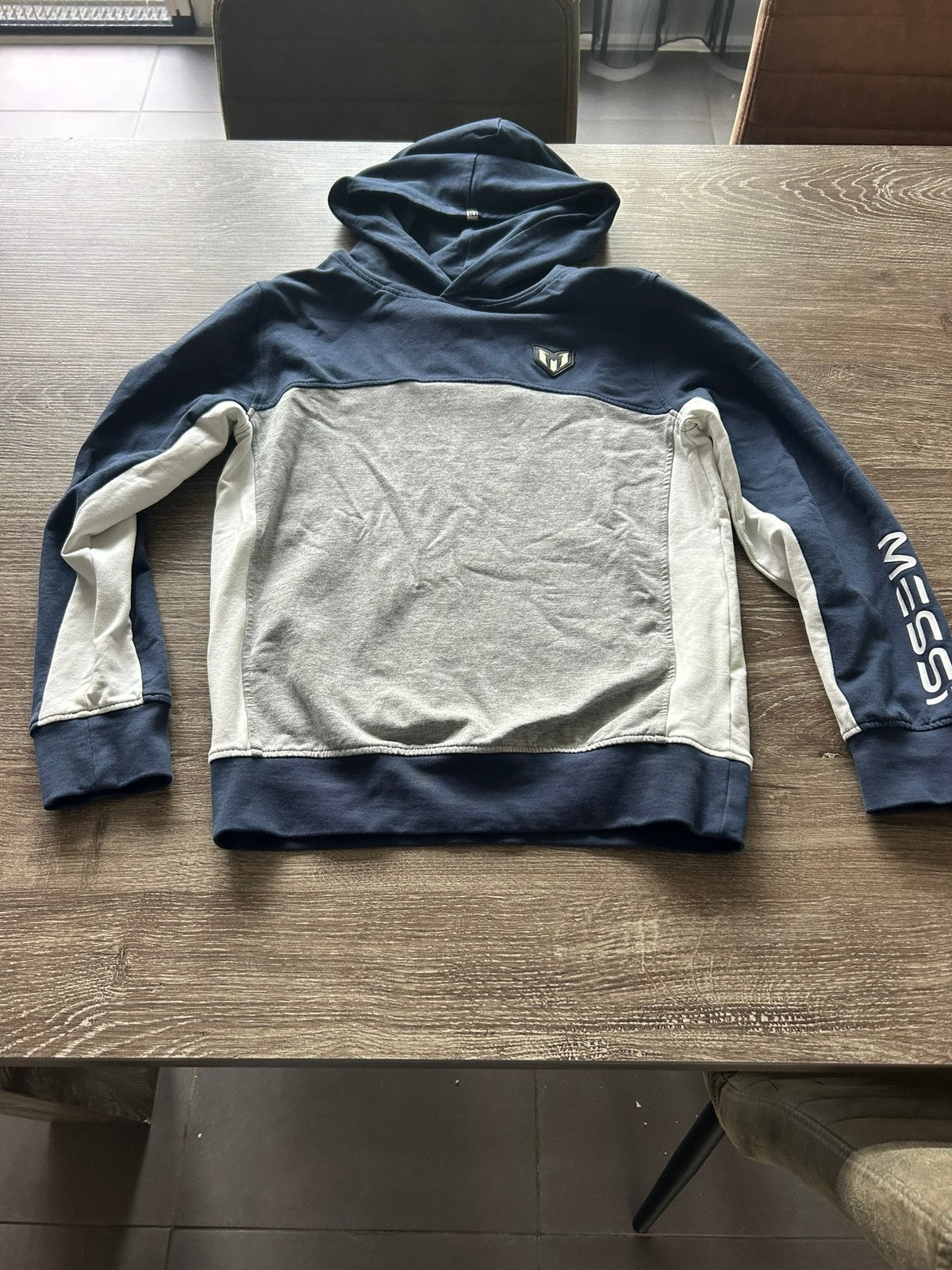 Messi trui maat 146/152, Ophalen of Verzenden, Gebruikt, Jongen, Trui of Vest