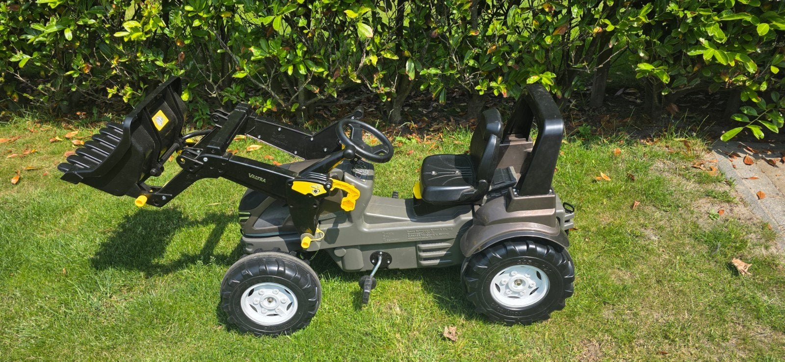 Rolly Toys RollyFarmtrac valtra traptractor, Ophalen of Verzenden, Zo goed als nieuw
