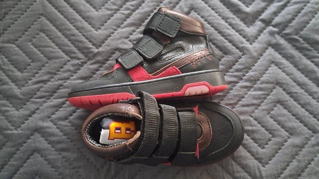 BIJNA GRATIS Supermooie Red Rag & Develab Kinderschoenen!!!!, Ophalen, Jongen of Meisje, Schoenen, Nieuw