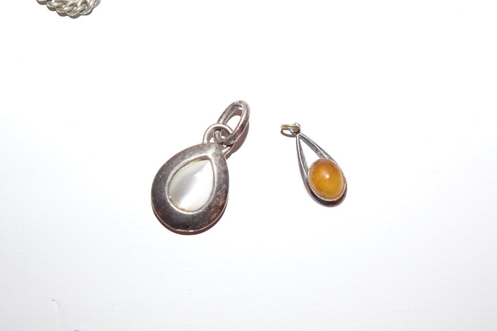 sieraden vintage 2 zilveren hangers met steen, Verzenden, Overige materialen, Hanger