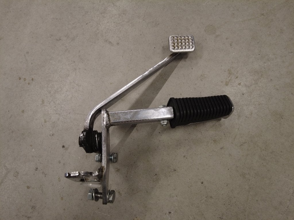 Suzuki VZ800 Marauder Voetsteunset met rempedaal, Ophalen of Verzenden, Gebruikt