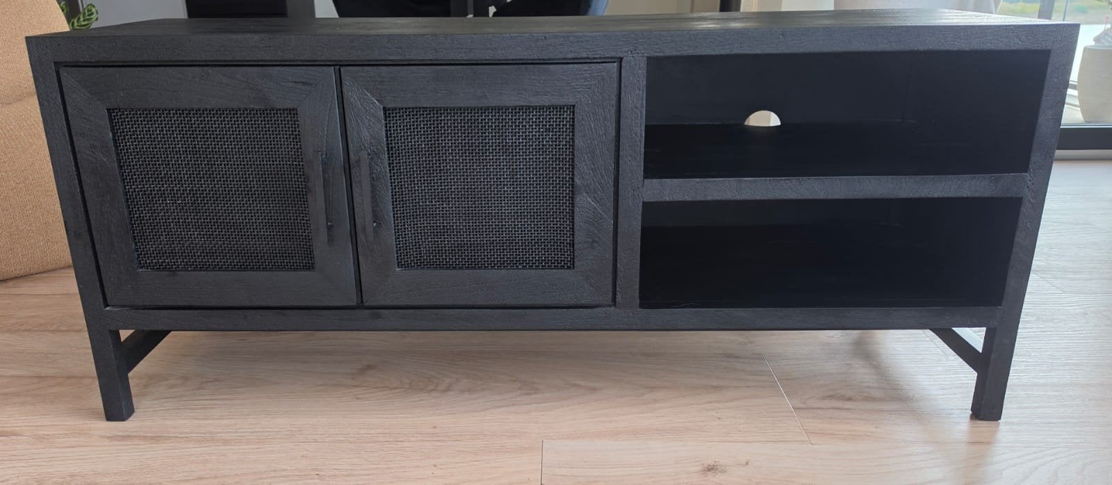 Eleonora TV-meubel Vic - Mangohout met rotan webbing, Ophalen of Verzenden, 25 tot 50 cm, Minder dan 100 cm