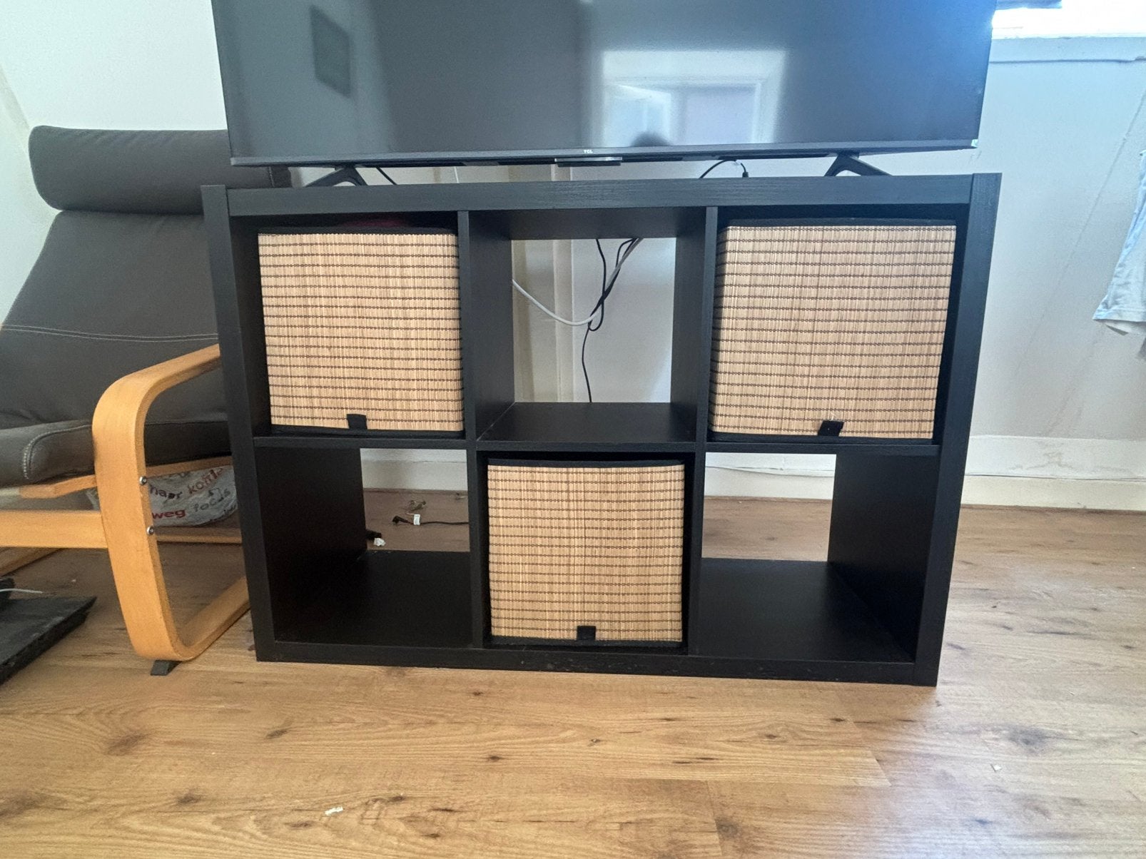 TV meubel/kast ikea, Huis en Inrichting, Kasten | Televisiemeubels, Ophalen, Zo goed als nieuw, 25 tot 50 cm, Minder dan 100 cm
