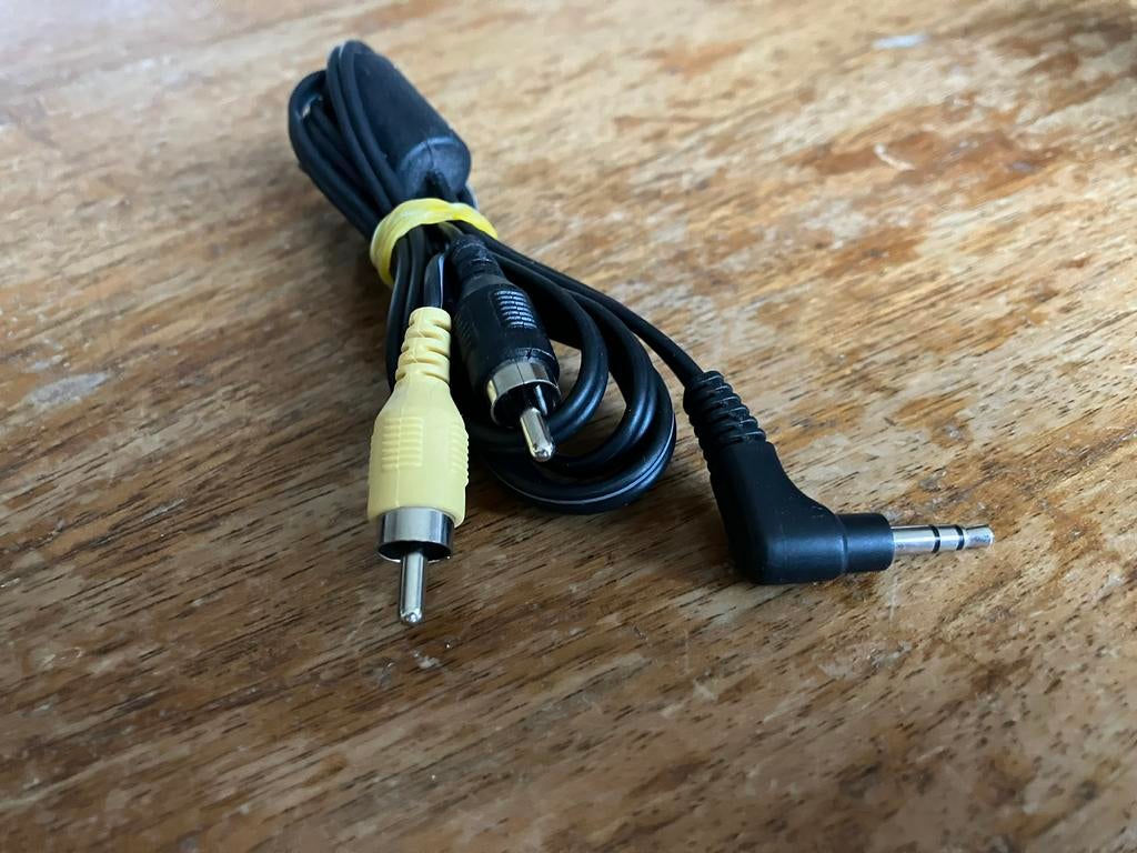 Canon Mini Jack naar RCA stereo kabel 3,5 mm > 2 tulp 125cm, Ophalen of Verzenden, Gebruikt, Minder dan 2 meter, Interlink-kabel