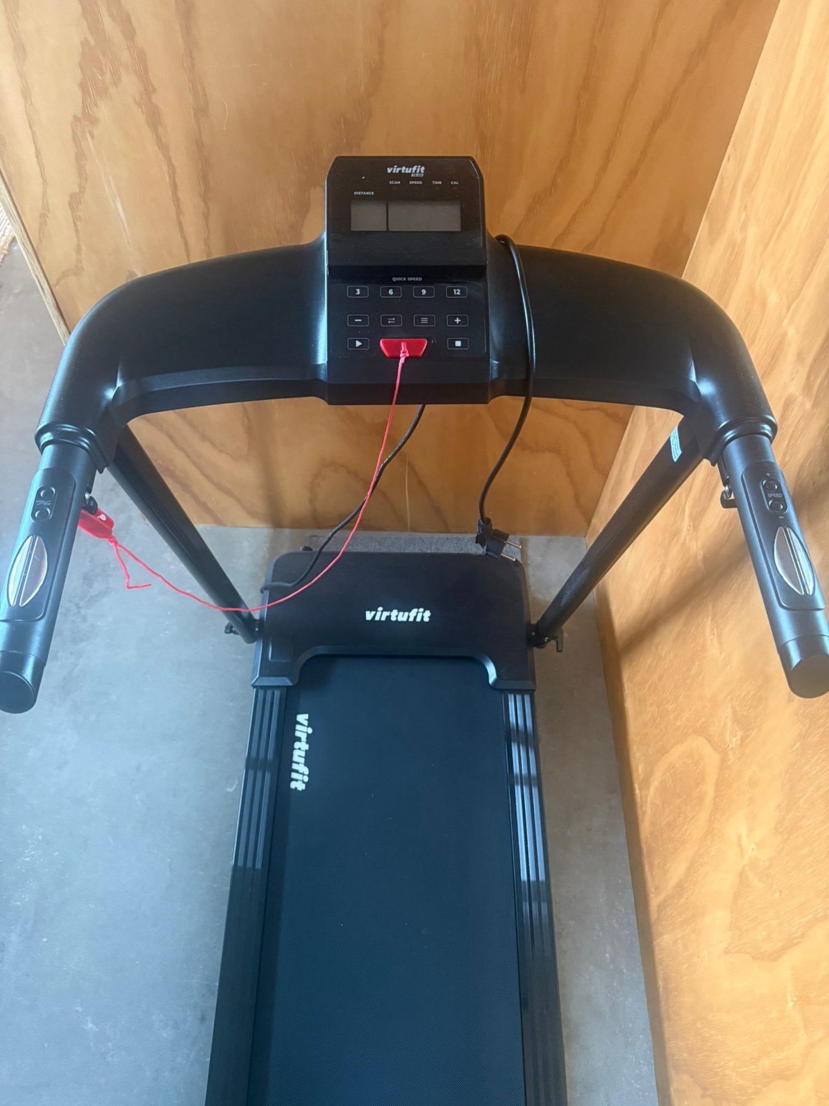 VirtuFit Totally Foldable TR-50i Loopband, Sport en Fitness, Fitnessapparatuur, Ophalen, Zo goed als nieuw, Metaal, Loopband