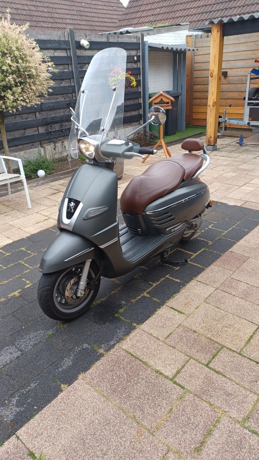 Peugeot Django met scherm 2019 BJ snorscooter, Ophalen, Benzine, Peugeot