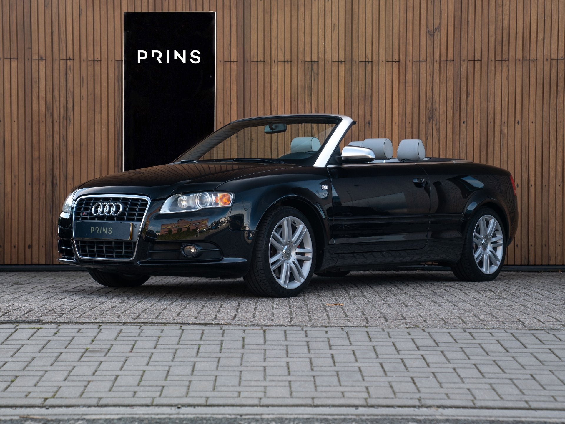 Audi S4 Cabriolet 4.2 V8 quattro | Carbon interieur | Nette, Auto's, Dealer onderhouden, Gebruikt, Cabriolet, 4 stoelen