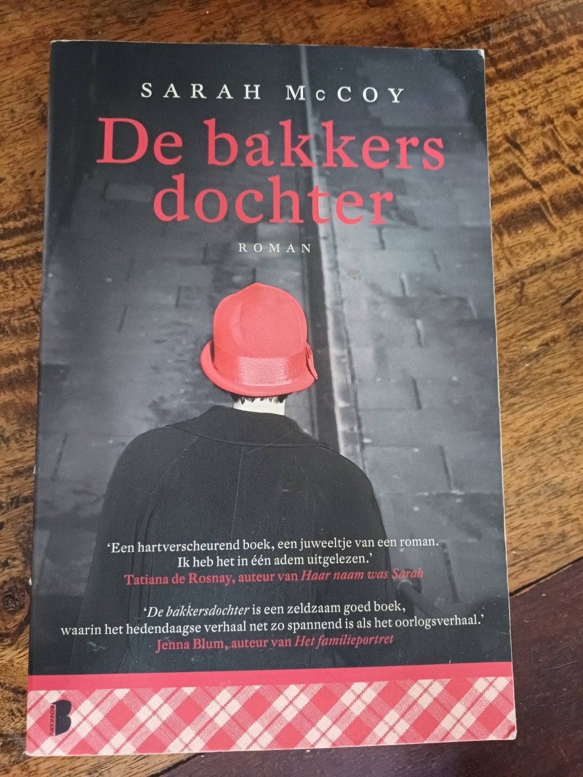 De bakkersdochter - Sarah McCoy (Roman), Ophalen of Verzenden, Zo goed als nieuw, Sarah McCoy, Wereld overig
