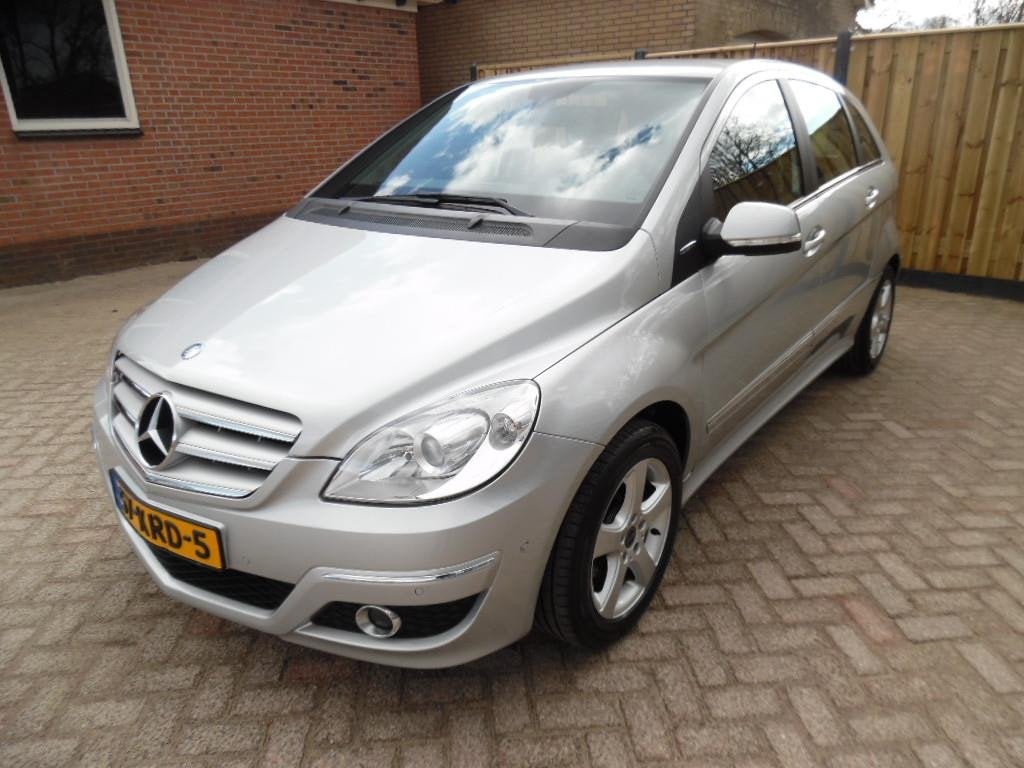 Mercedes-Benz B-klasse 160 BlueEFFICIENCY Business Class, Auto's, Voorwielaandrijving, Euro 5, Stof, Zwart
