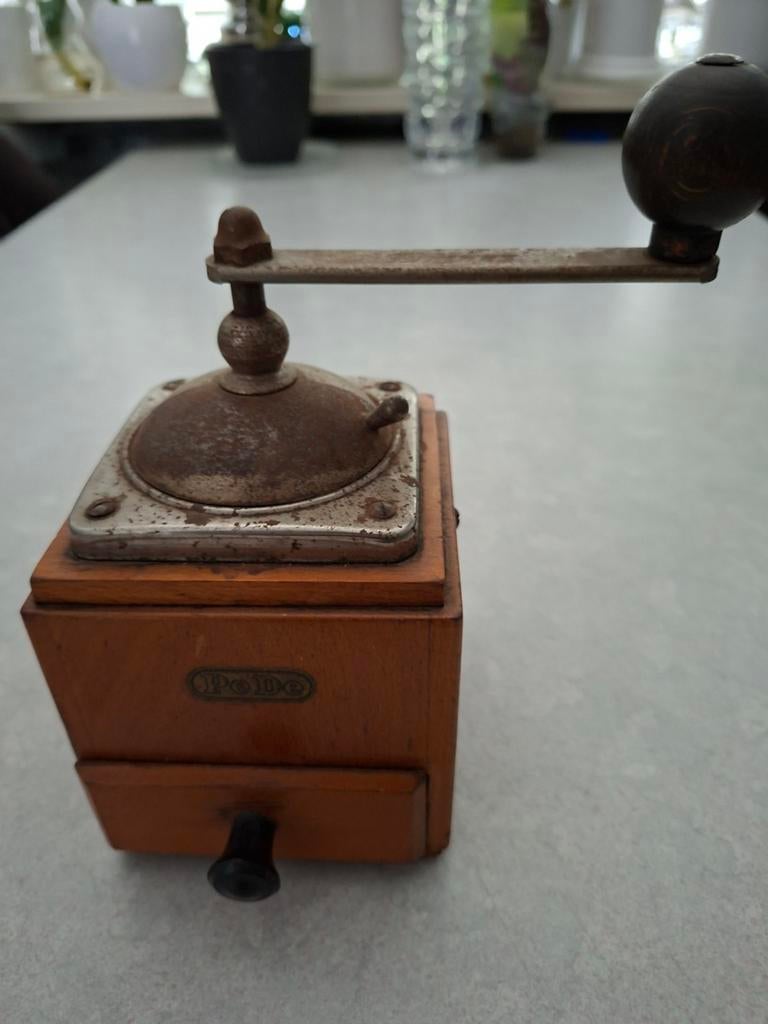 Vintage koffiemolen, Antiek en Kunst, Antiek | Keukenbenodigdheden, Ophalen of Verzenden