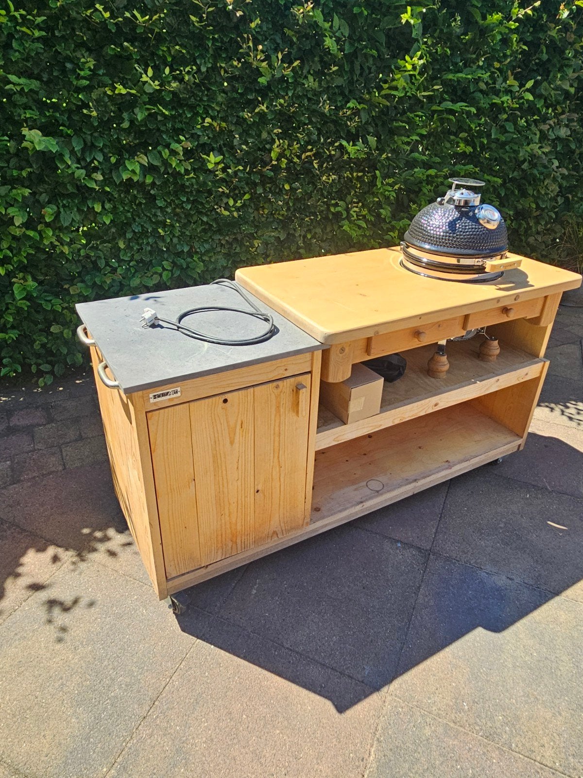 Yakiniku Compact Kamado met buitenkeuken, Ophalen, Nieuw