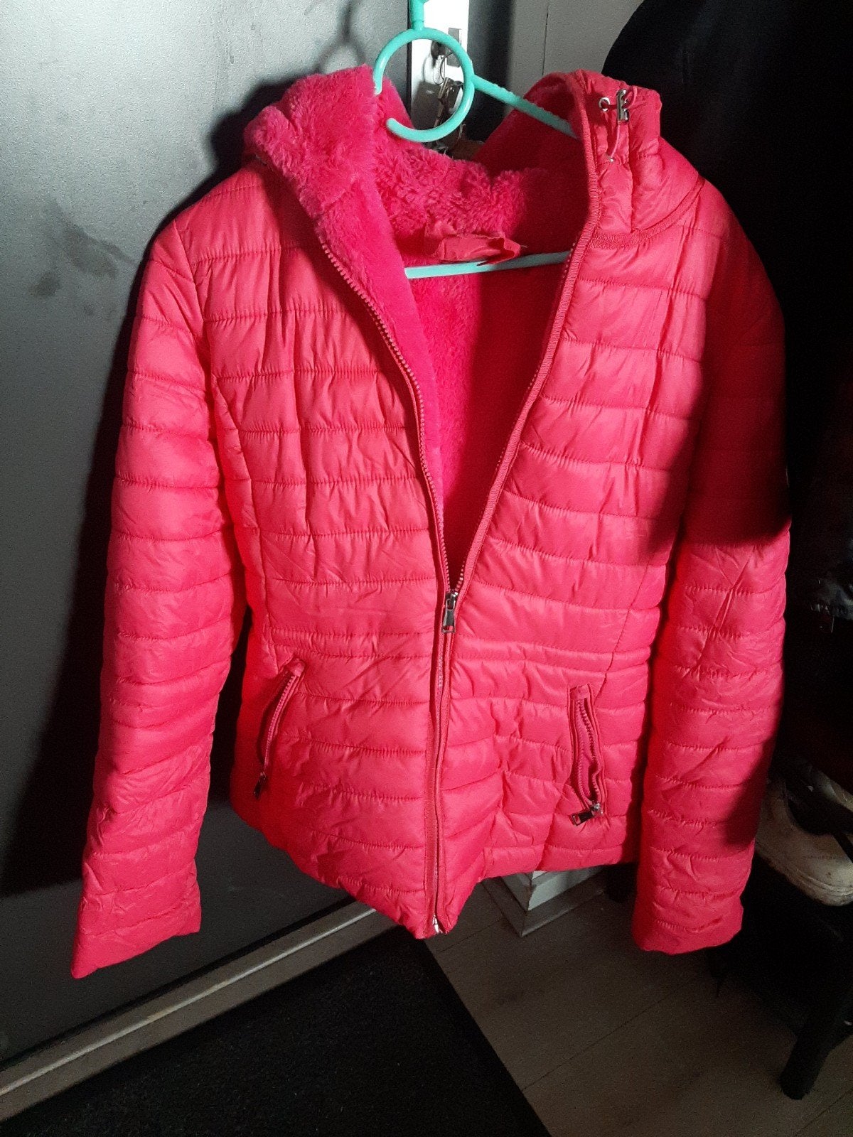 Mooie roze jas, Ophalen, Zo goed als nieuw, Maat 38/40 (M), Roze