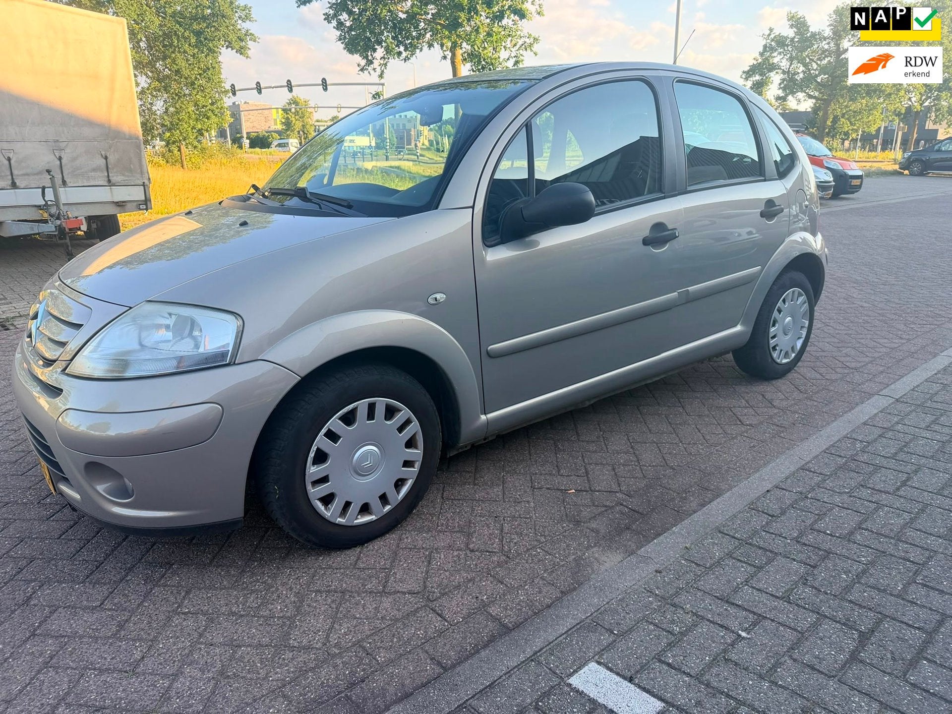 Citroen C3 1.4 Benzine - APK 07-2027 - Airco - Cruise, Auto's, Voorwielaandrijving, 1160 kg, 989 kg, Beige