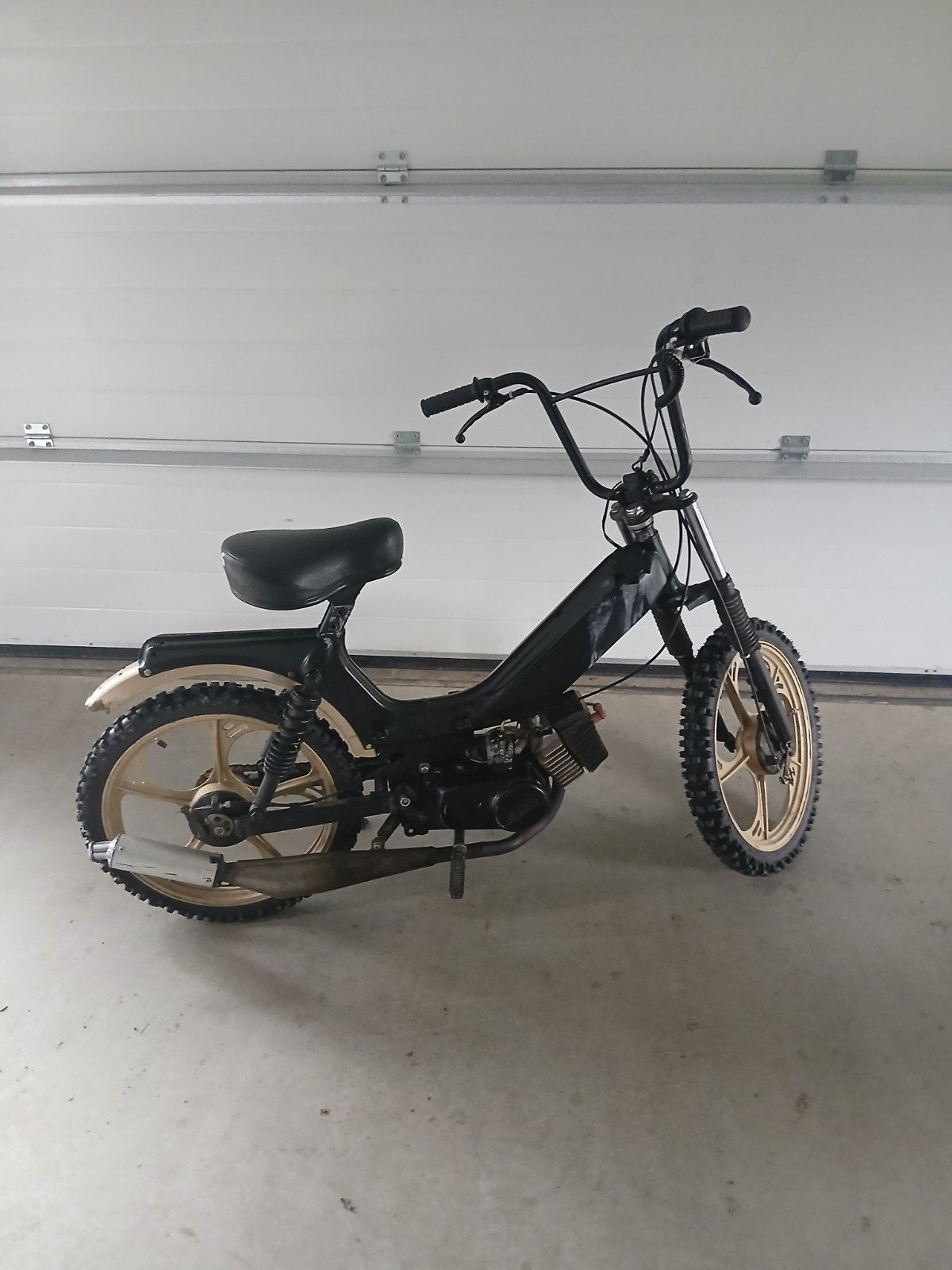 tomos 50cc, Fietsen en Brommers, Ophalen, Gebruikt, Maximaal 45 km/u, 2 versnellingen