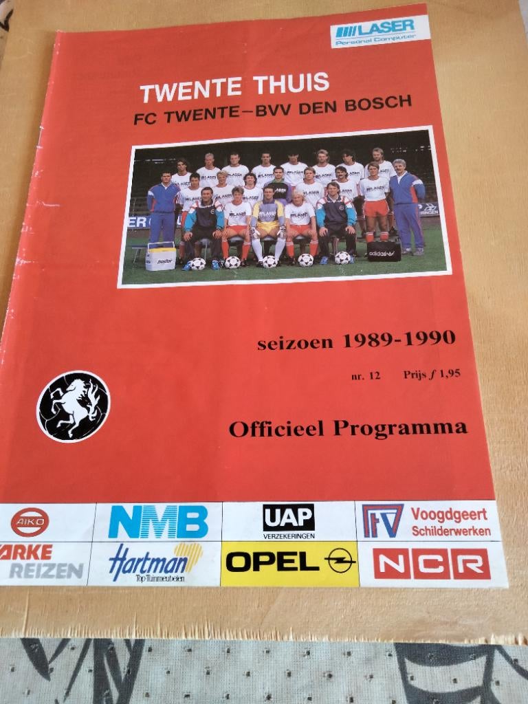 Fc twente-bvv den bosch89-90, Verzamelen, Sportartikelen en Voetbal, Ophalen of Verzenden, Gebruikt, F.C. Twente, Boek of Tijdschrift
