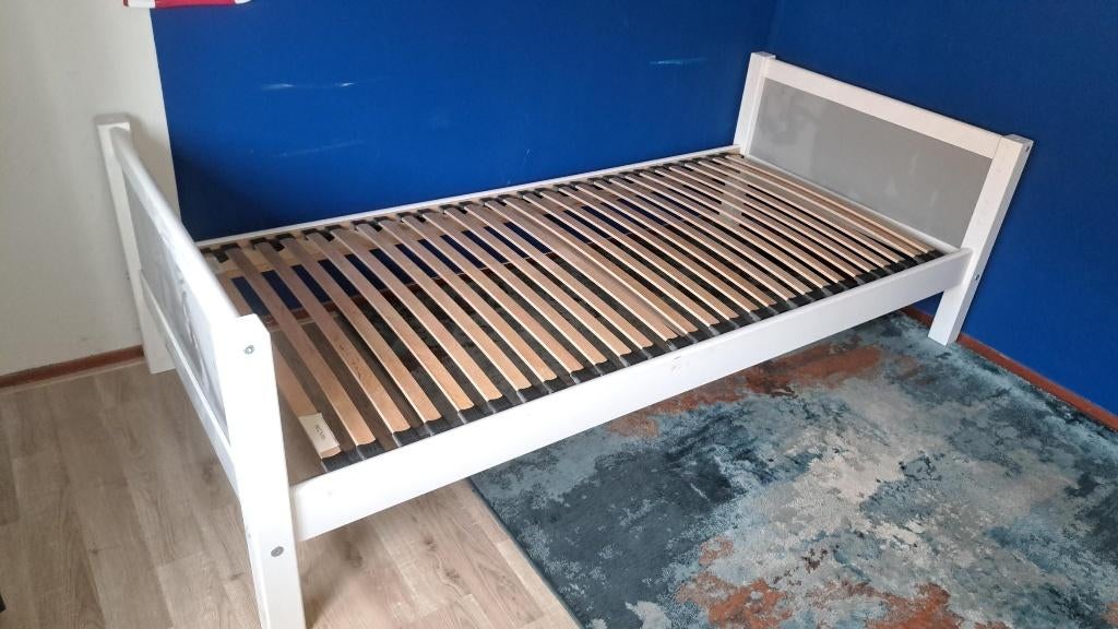 Bed jongens 90x200 cm BETER BED, Ophalen, Eenpersoons, Wit, Zo goed als nieuw