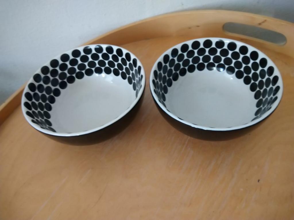 Twee schaaltjes van ikea polkadot zwart wit, Ophalen of Verzenden, Overige stijlen, Schaal of Schalen
