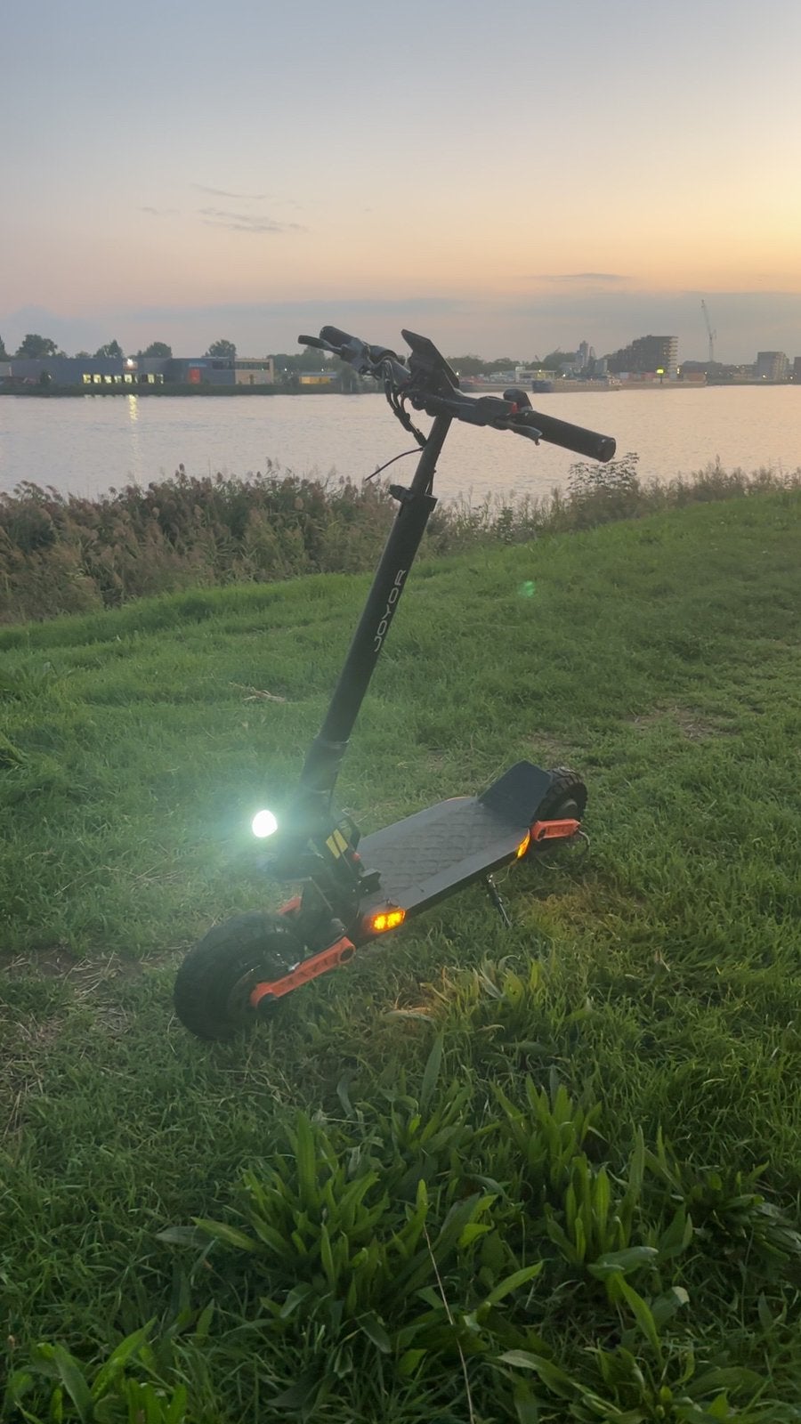 Joyor s10 sz dual motor lees de beschrijving, Fietsen en Brommers, Ophalen of Verzenden, Zo goed als nieuw