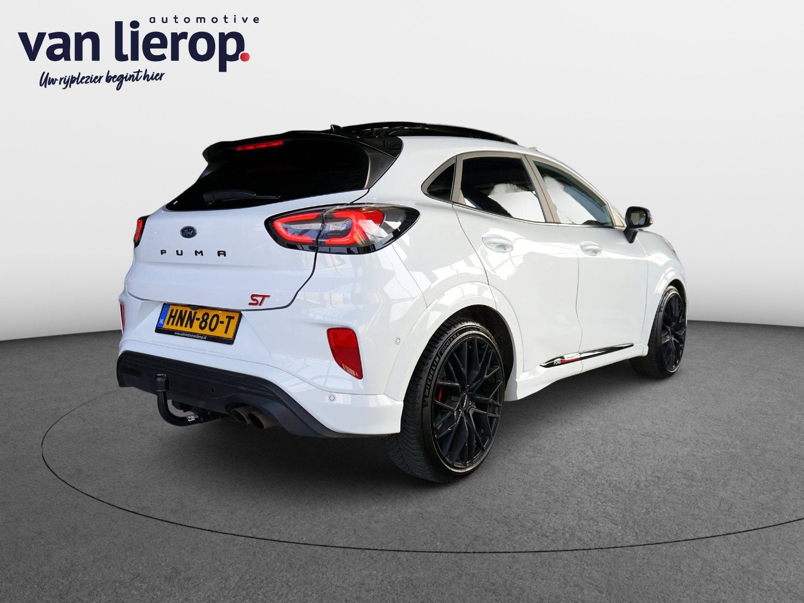 Ford Puma 1.5 EcoBoost ST-X PERFORMANCE PACK | PANO | TREKHA, Auto's, Ford, Voorwielaandrijving, 15 km/l, Wit, Bedrijf