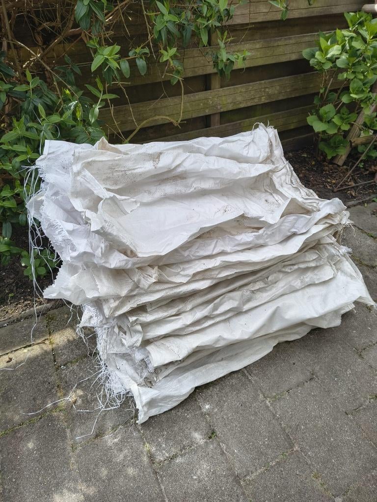 Puinzakken (50 kg - 75 stuks), Doe-het-zelf en Verbouw, Ophalen, Gebruikt, Opvouwbaar, Overige typen