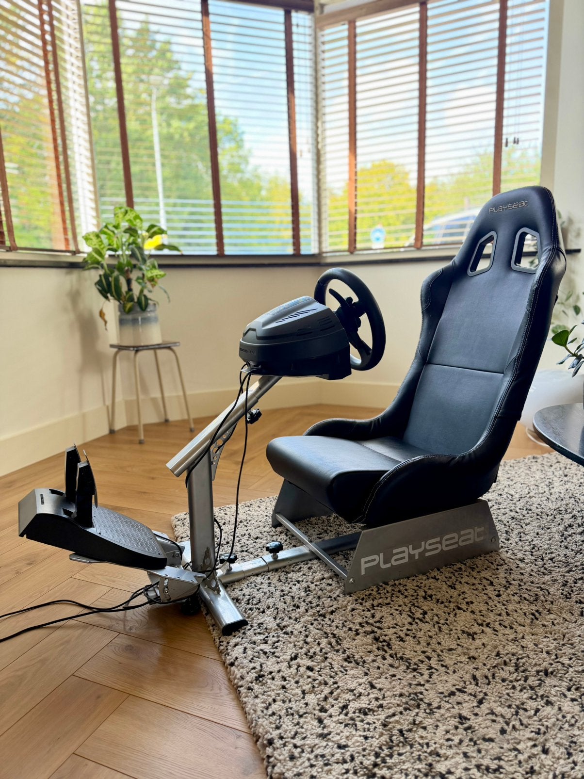 Thrustmaster T300 RS + Playseat Evolution + Gran Turismo 7, Spelcomputers en Games, Ophalen, Zo goed als nieuw, Playseat of Racestoel